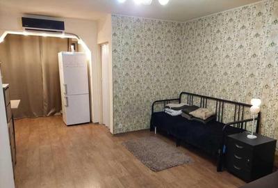 Garsonieră semidecomandată în Costin Georgian - 1