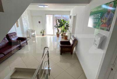 Spatiu comercial zona ultracentrala ,suprafata utila 800mp - 3