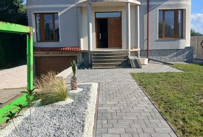 Casă cu 4 camere cu Teren 560 Mp în Central - 3