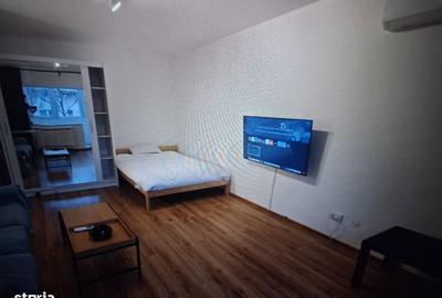 Garsonieră decomandată în Tei