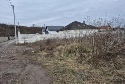 Teren de 1716 mp, în Central - 11