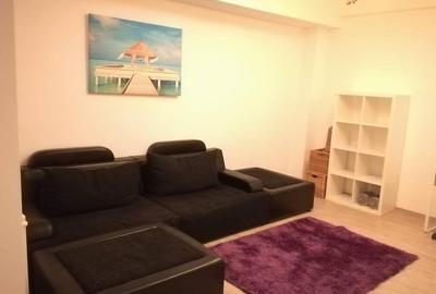 Apartament cu 3 camere decomandat, mobilat în Dămăroaia