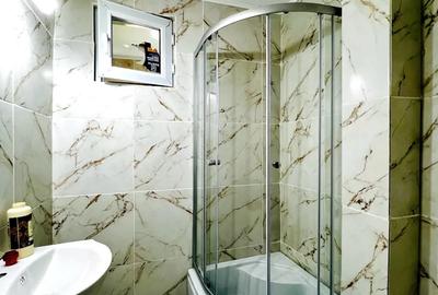 De vanzare Apartament 3 Camere, Etaj 3, Tecuci, Gheorghe Petrascu, Penny Market - 2