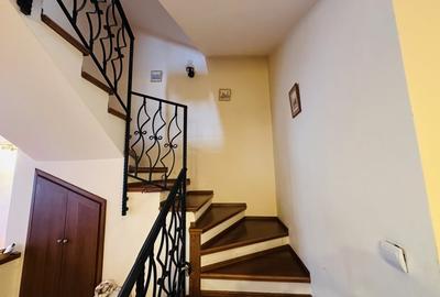 Duplex confortabil la Padure-Rosu, 273 mp construiti, 199 mp teren, P+1+M, 5 cam - 7