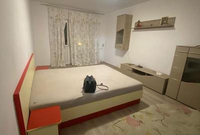 Apartament cu 3 camere decomandat în Babadag - 4