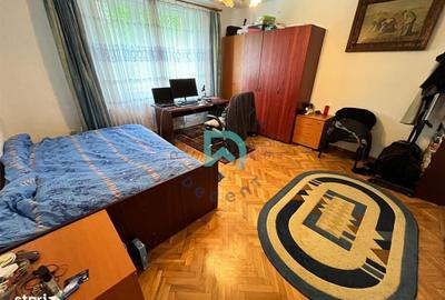 Casă cu 3 camere cu Garaj în Florilor - 3