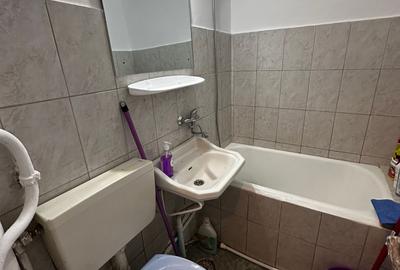 Garsoniera, etajul 2/4, zona Galata Garsoniera, etajul 2/4, zona Galata - 6