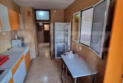 Apartament cu 3 camere decomandat în Republicii - 4