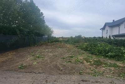 Teren de 502 mp, în Izvorani - 1