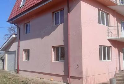 Casă cu 5 camere cu Teren 1000 Mp în Central - 4