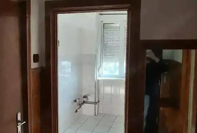 Apartament cu 2 camere semidecomandat în Calea Aradului - 8