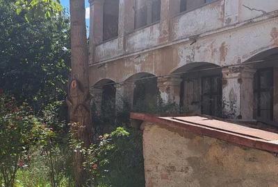 Casă cu 6 camere cu Teren 1150 Mp în Central - 4