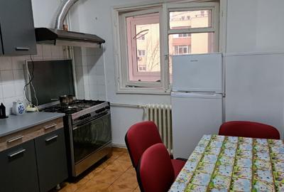 Apartament cu 2 camere semidecomandat în Colentina - 3