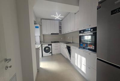 Garsonieră decomandată în Bucium - 4