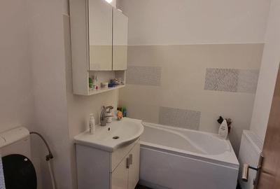 Apartament cu 3 camere decomandat în Prajila - 4