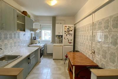 Apartament 3 camere decomandat | Doroban?i 1 | Mobilat | Comision - 3