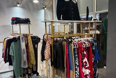 Predau Magazin Haine + Magazin Online 1 Decembrie Predau Magazin Haine + Magazin Online 1 Decembrie - 7