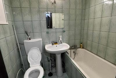 Apartament cu 4 camere decomandat în Rahova - 9