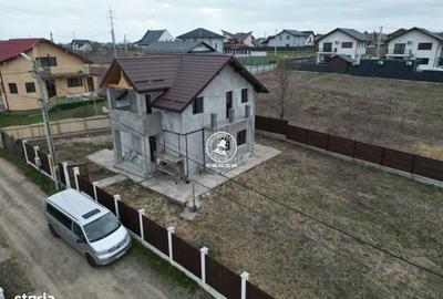 Casă cu 4 camere în Breazu - 10