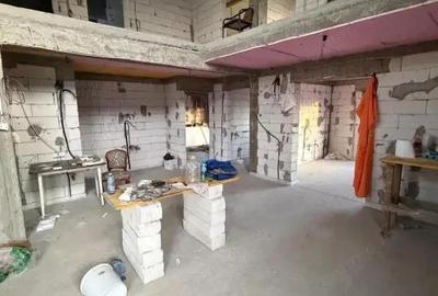 Casă cu Teren 1000 Mp în Pielești - 5