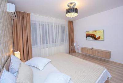 Apartament cu 2 camere decomandat în Centrul Istoric