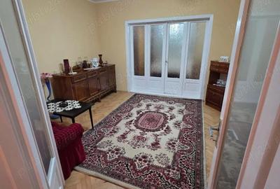 Casă cu 3 camere în Central - 6