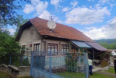 Casă cu 3 camere în Central - 6