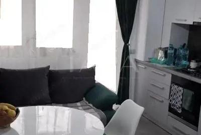 Apartament ultrafinisat, complex nou, parcare.