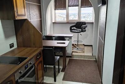 Garsonieră semidecomandată în Romană - 2