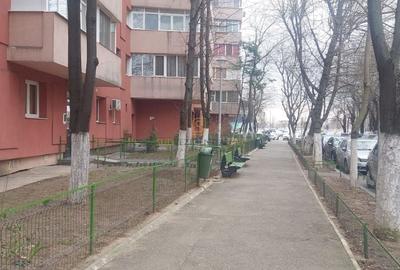 Apartament cu 3 camere semidecomandat, mobilat în Rahova - 13