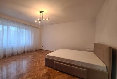 Garsonieră decomandată în P-ța Muncii - 17