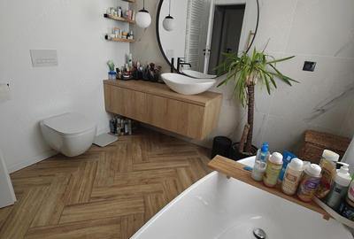 Casă cu Teren 1100 Mp în Ivănești - 10