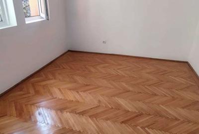 Apartament cu 2 camere decomandat în Bucur Obor - 5