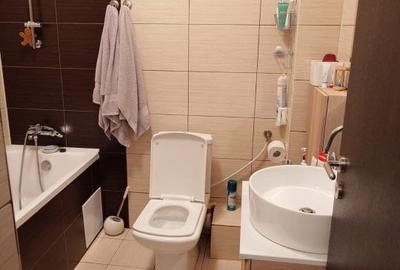 Vand apartament 3 camere 61m2 si curte 58m2 Bucurestii Noi - 8