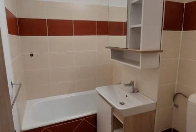 Inchiriez garsoniera metrou P-ta Iancului, confort I, decomandata, renovata si m - 13