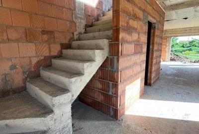 Duplex cu 4 camere cu Canalizare în Dumbrăvița - 5