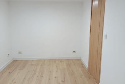 Propun spre vinzare Garsoniera 2 camere in 2 nivele 33mp - 6