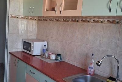Apartament cu 3 camere decomandat în Mihai Bravu - 4