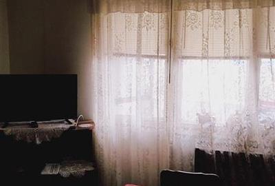 Apartament cu 2 camere decomandat în Viziru 3 - 6