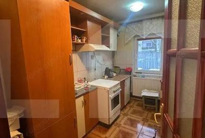 Apartament cu 3 camere decomandat în Miorița - 3