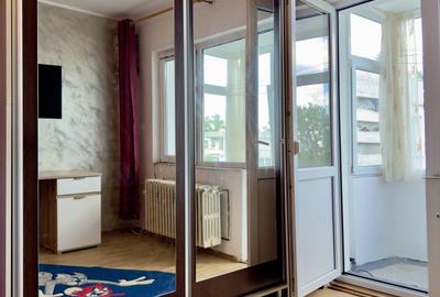 Apartament cu 2 camere decomandat, mobilat în Nicolina - 12