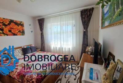 Apartament cu 2 camere decomandat, mobilat în Pelican