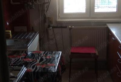 Ofer spre inchiriere apartament 2 camere decomandat - 3