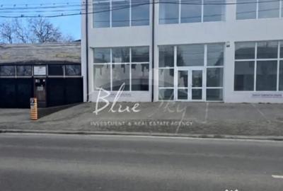 Spațiu comercial, de 464 mp, în Casa de Cultură - 5