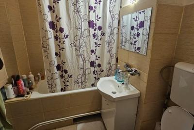 Apartament cu 3 camere, 62 mp, decomandat, etaj intermediar, Zona Calea Floresti - 5