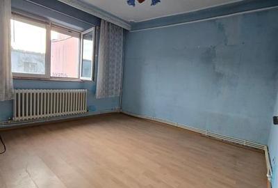 Apartament cu 2 camere decomandat în Mircea cel Bătrân - 2