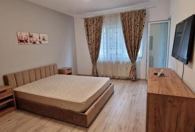 Garsonieră decomandată în Bârnova - 4