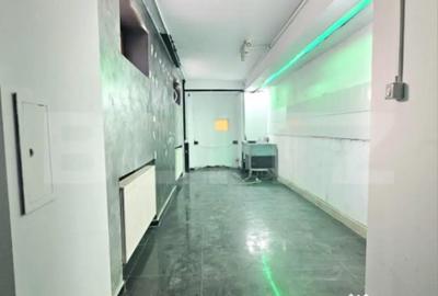Spațiu comercial, de 140 mp, în Complex Studențesc - 5