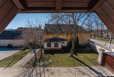 Casă individuală cu 6 camere cu Canalizare în Exterior Est - 41