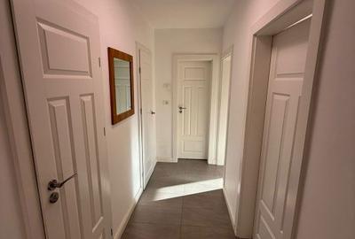 Apartament cu 3 camere decomandat, mobilat în Centrul Civic - 9